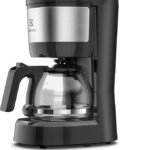 Cafeteira Elétrica Electrolux inox filtro permanente removível corta pingos capacidade 600ml 15 xicaras função manter aquecido sistema ECM10 220v